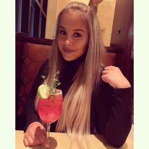 Meet your Posher, Natali